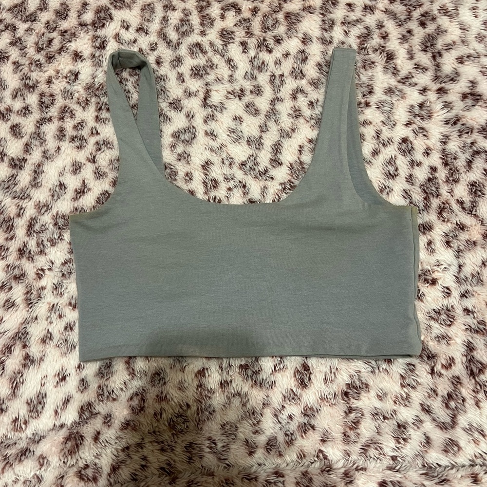 Women's Gray Crop Top